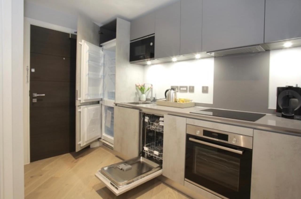 Mnitri Apartment Luton  Exterior photo